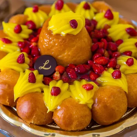 Konukevi La Gatta Cenerentola
