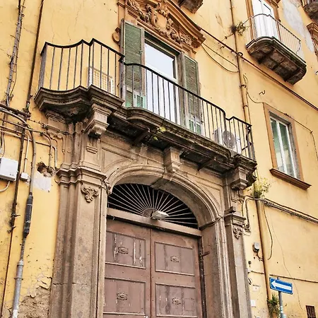La Gatta Cenerentola * Neapol
